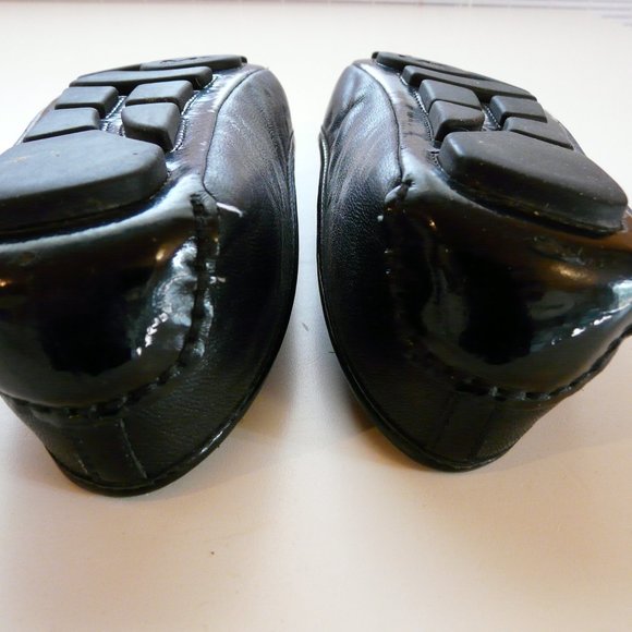 Michael Kors Ladies Flats - 6.5 - Picture 8 of 8